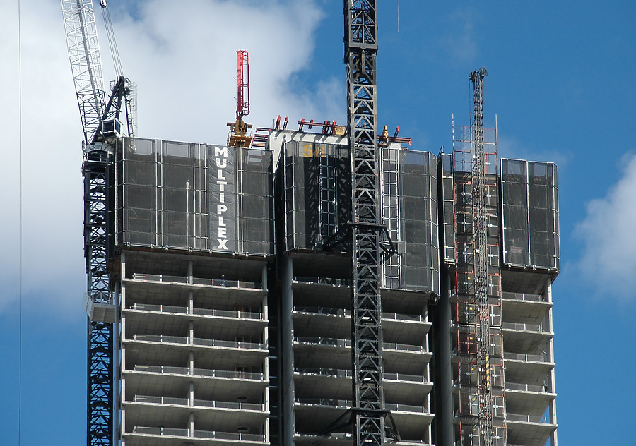 Lumière Residences by John Bek