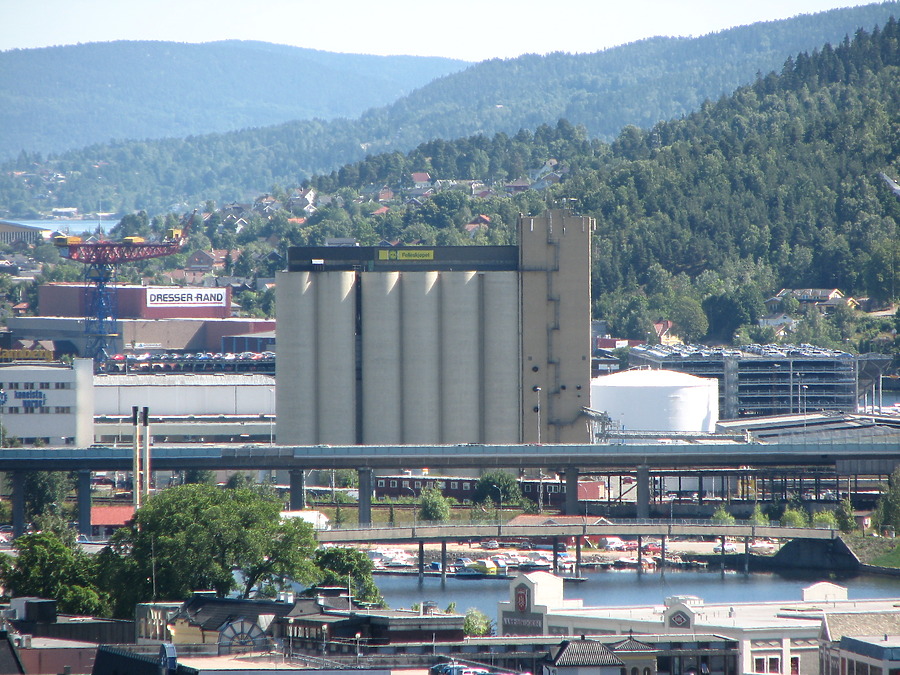 Felleskjøpet by Kjetil Balog