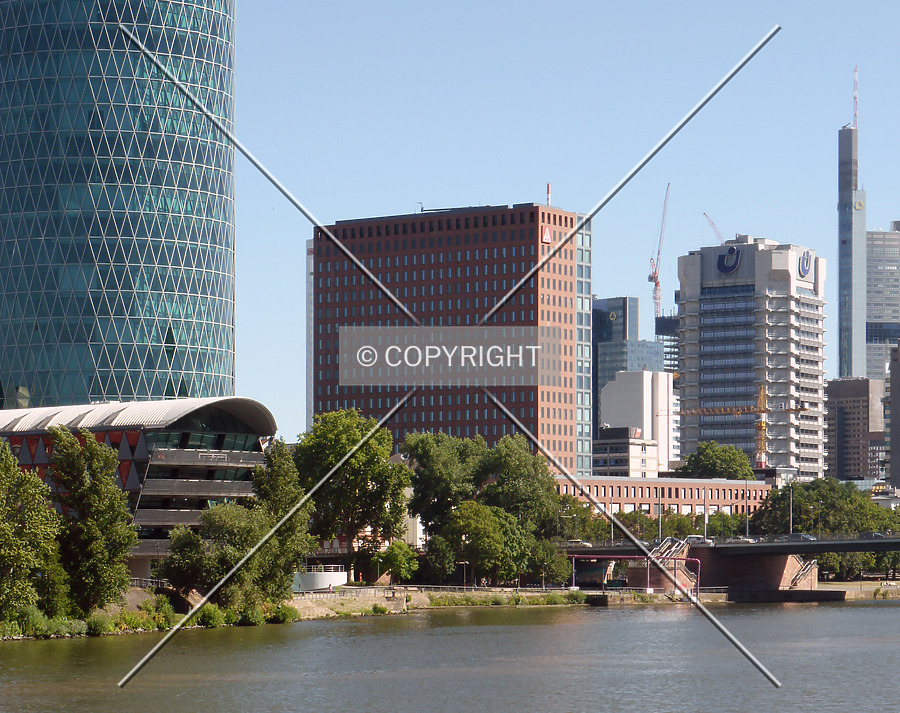 Hochhaus MainForum by Nephilim