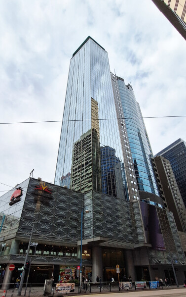 Infinitus Plaza