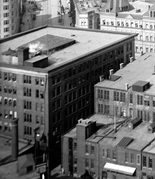Bankers Trust Building