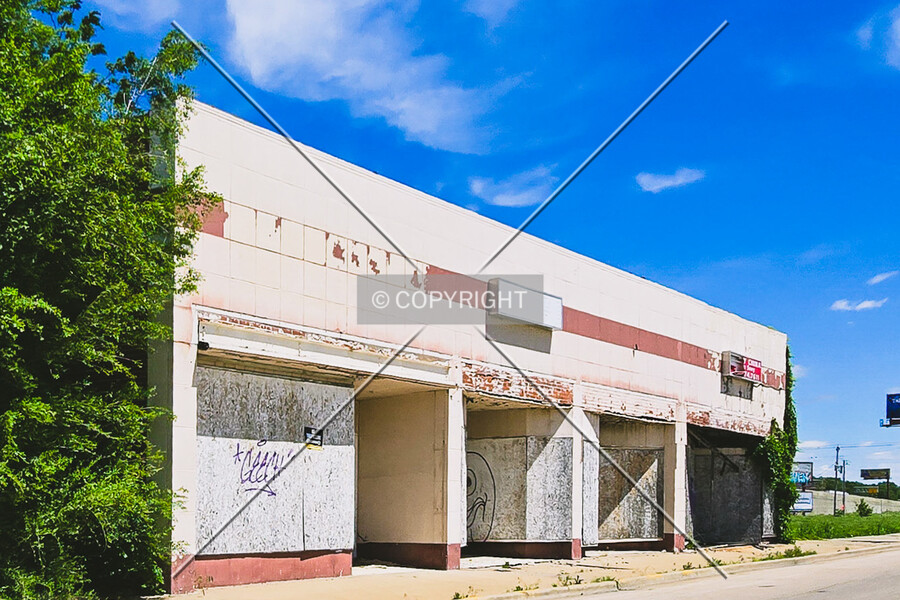 313-319 Collinsville Avenue