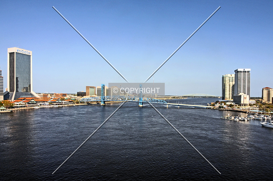 Main Street Bridge by Jorge Molina