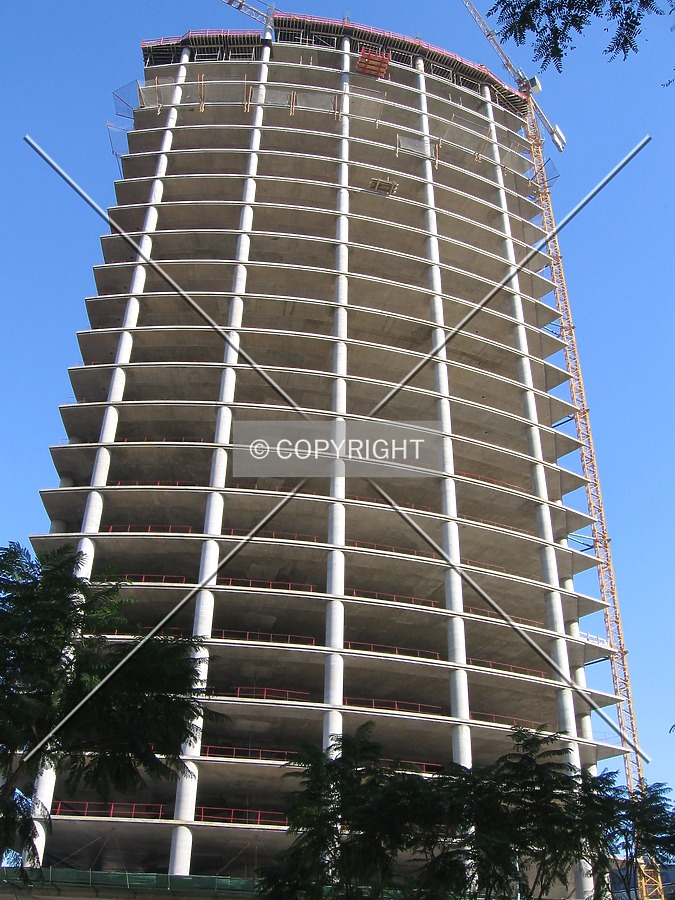 Torre Repsol YPF by Maximiliano Buono