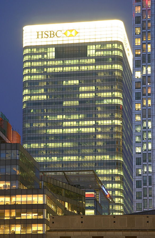 8 Canada Square by Tristram Compton
