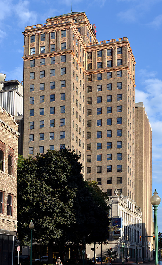 Kanawha Valley Building by John W. Cahill
