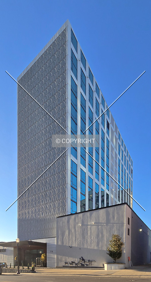 Le Méridien St. Louis Clayton by Ryan Hildebrand