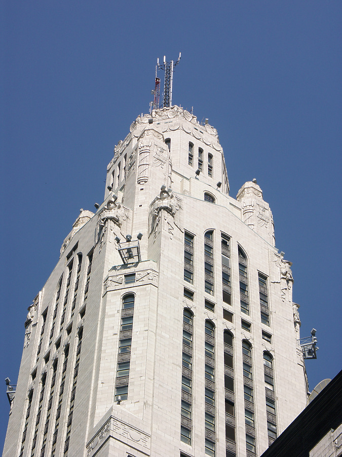 LeVeque Tower by Marshall Gerometta
