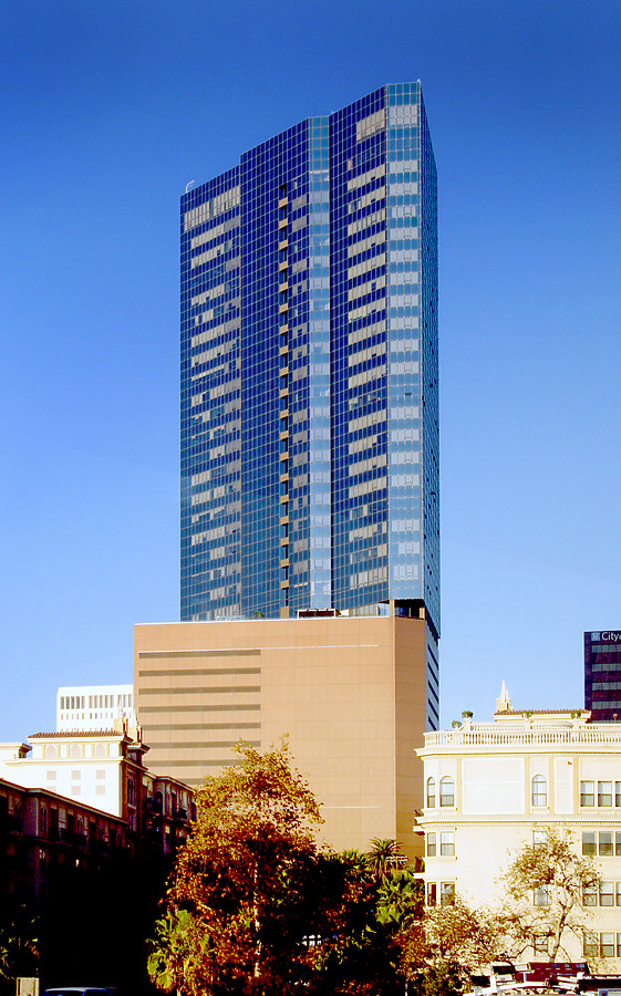 1100 Wilshire by Jim Schwartz