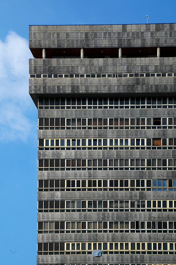 Torre de Atotxa by John Bek