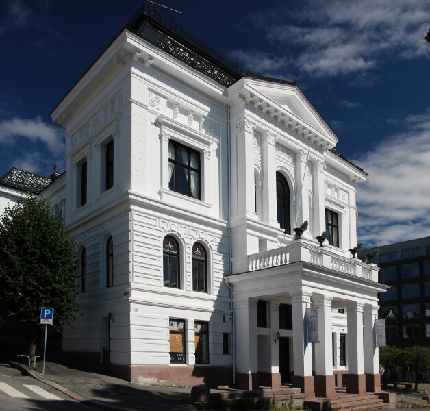 Festiviteten