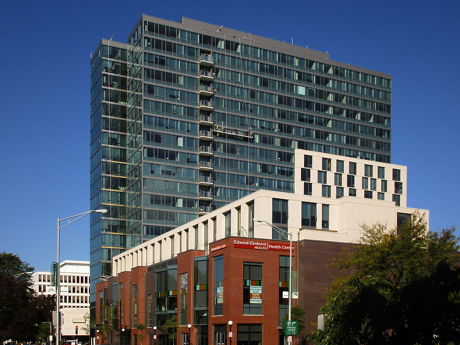 Vantage Oak Park by Daniel Kieckhefer