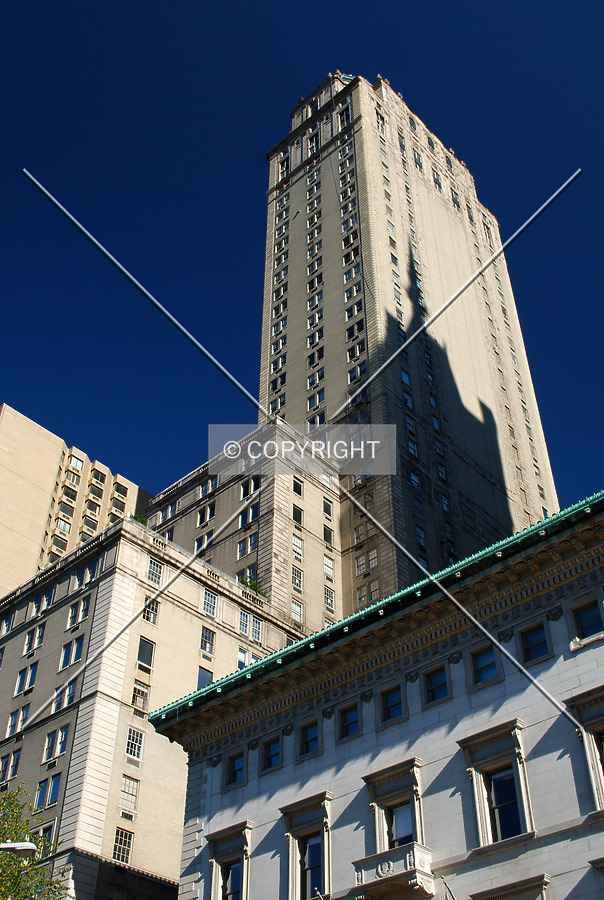 Hotel Pierre by Royce Douglas