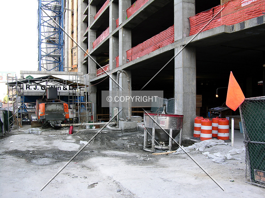 Avenue by Chris Patriarca