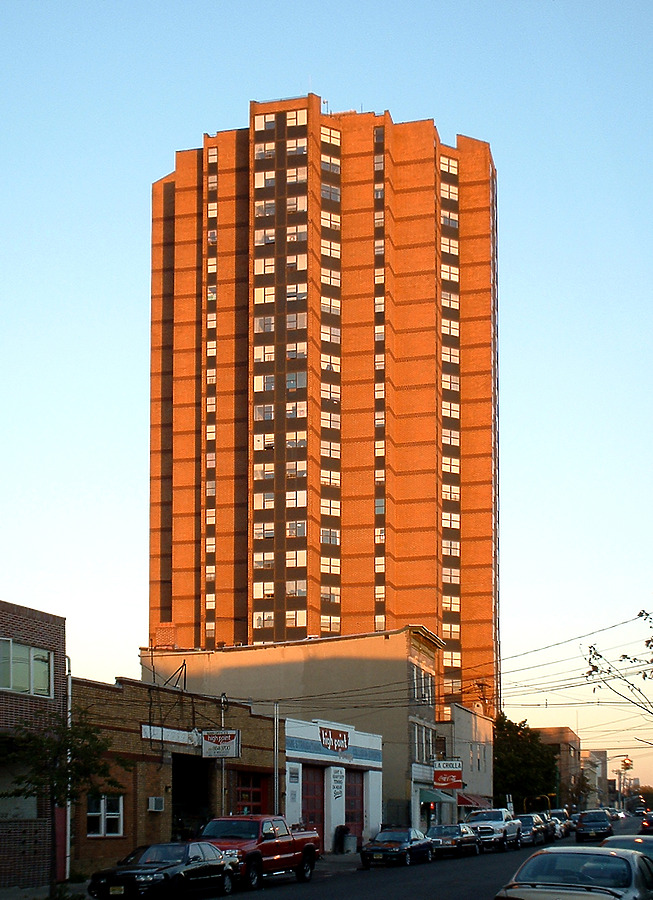 Bella Vista Apartments by John Cahill