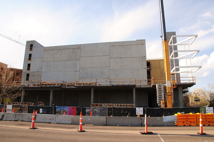 Union on Elizabeth by Brian LoBue