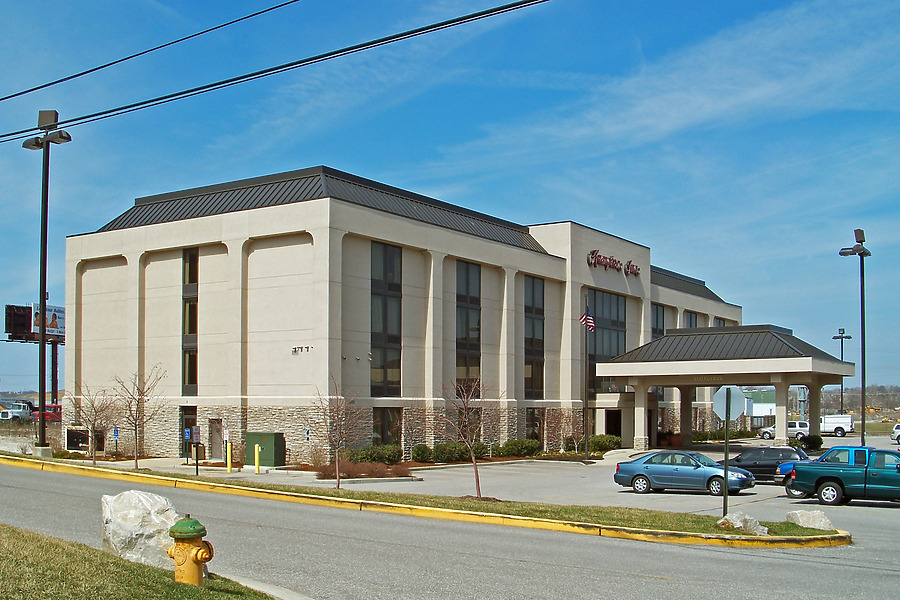 Hampton Inn Saint Louis Southwest by Ryan Hildebrand