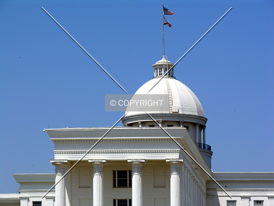 Alabama State Capitol by Chris Patriarca