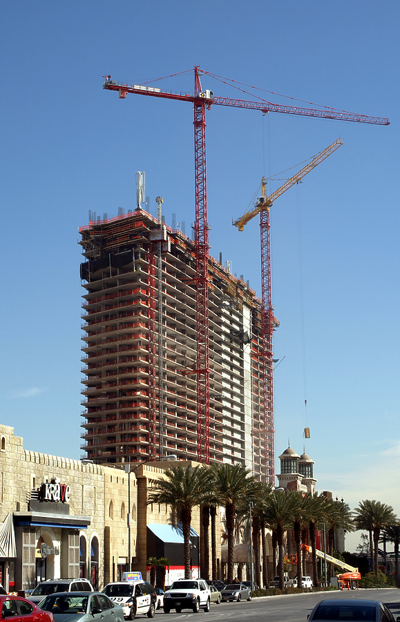 Elara by Hilton Grand Vacations by Marshall Gerometta