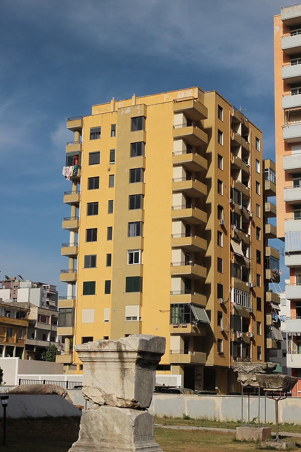 Rruga Taulantia 30B by Kjetil Balog