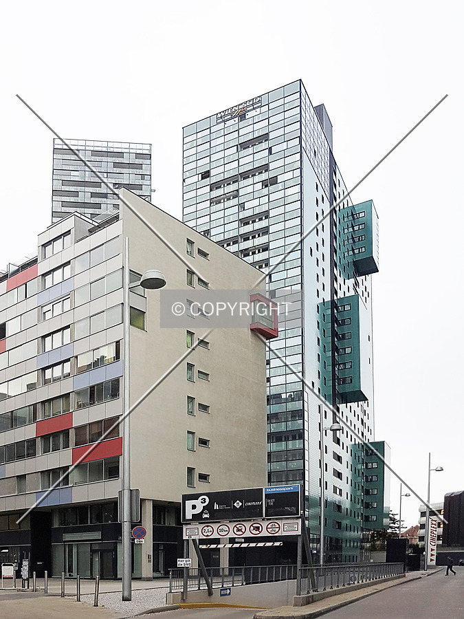 Monte Verde Tower by Nephilim