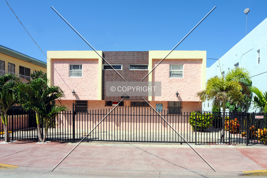 326 Ocean Drive