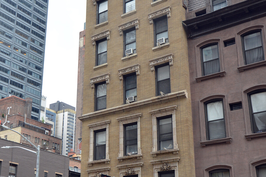 331 Lexington Avenue
