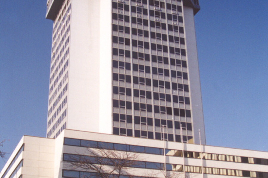 250 Douglas Place
