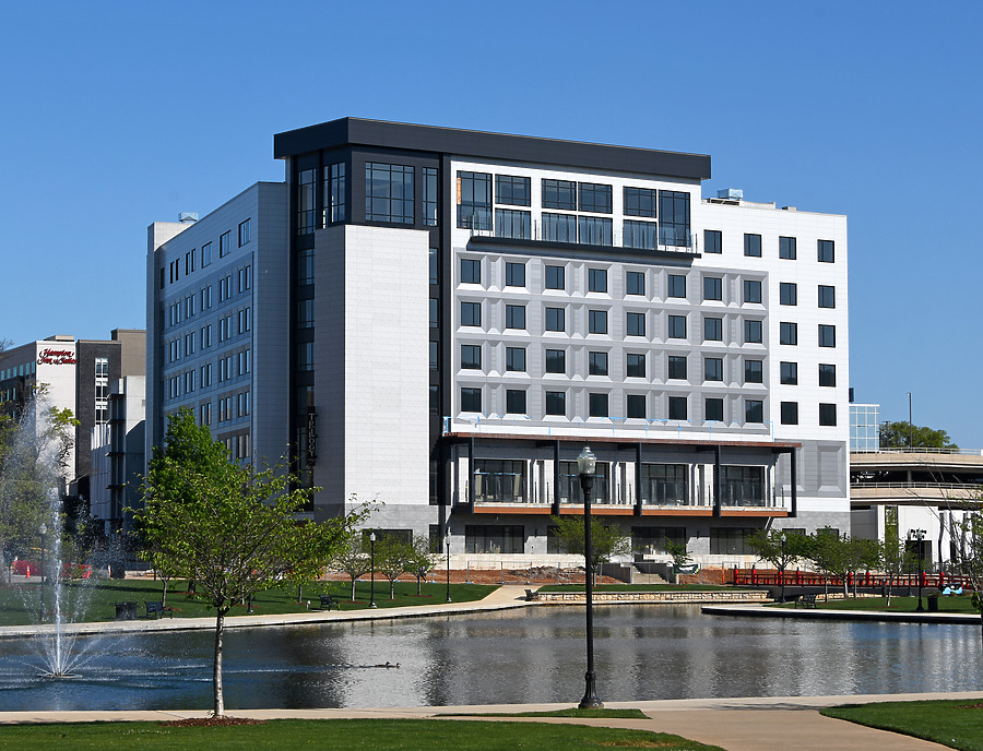 Autograph Collection by Marriott by John W. Cahill