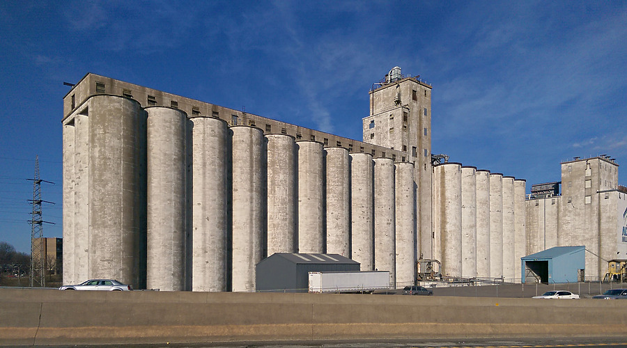 ADM Milling Company Silo by Ryan Hildebrand