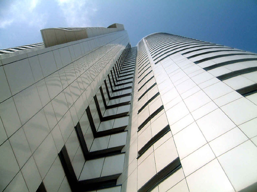 Hochhaus Neue Donau by Raffael Schaffarik
