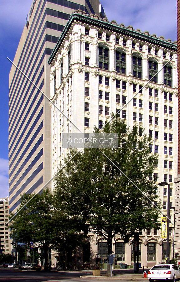 Sheraton Columbia Downtown Hotel by Chris Patriarca