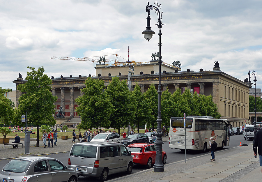 Altes Museum Berlin by John W. Cahill