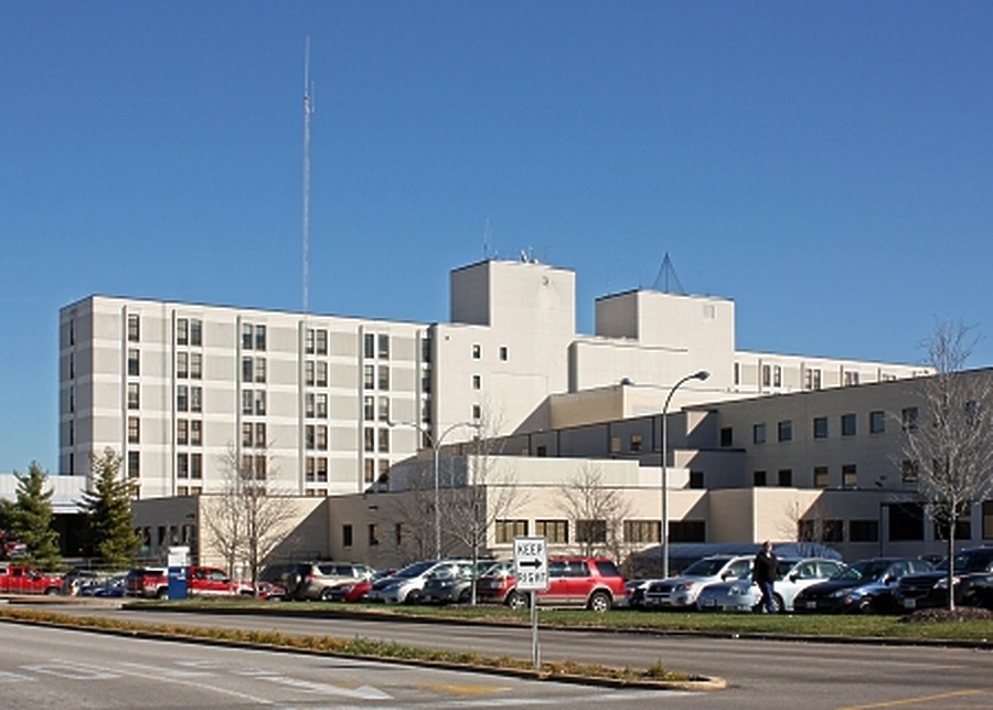 Mercy Hospital South by Ryan Hildebrand