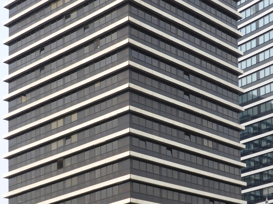 Mundsburg Turm I by Der Hamburger
