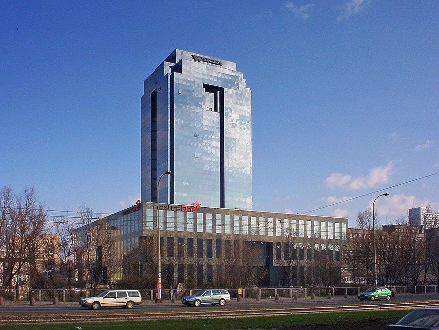 Warta Tower by Pavel Toczynski