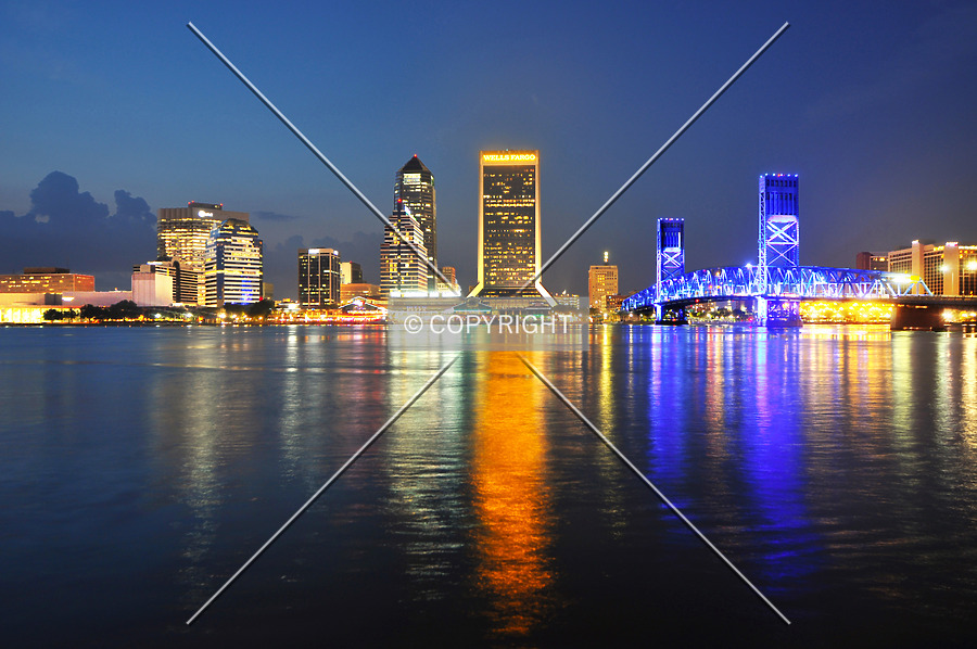 Wells Fargo Center by Jorge Molina