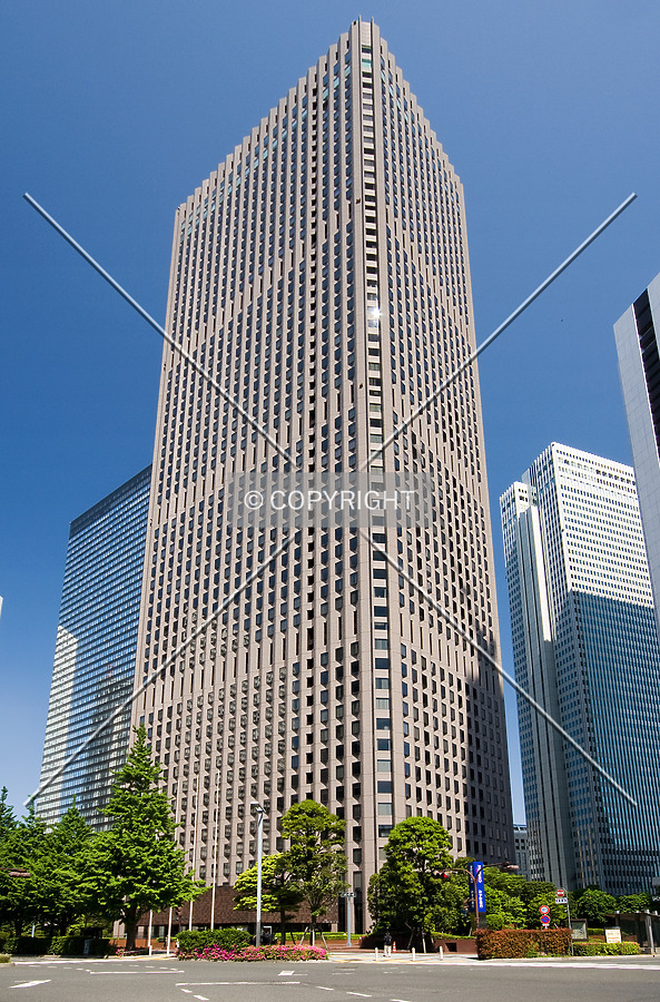 Shinjuku Center Building by Serdica