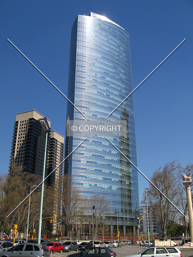 Torre Repsol YPF by Maximiliano Buono