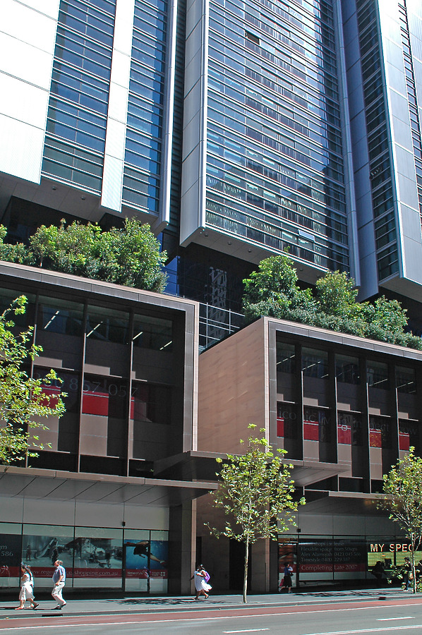 Lumière Residences by John Bek