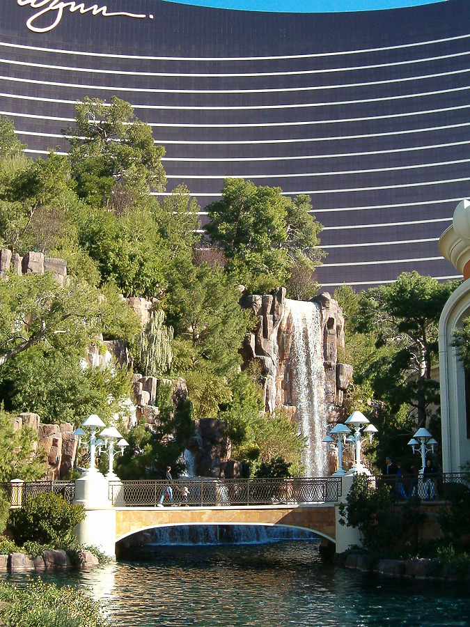 Wynn Las Vegas by Rodney Gunn