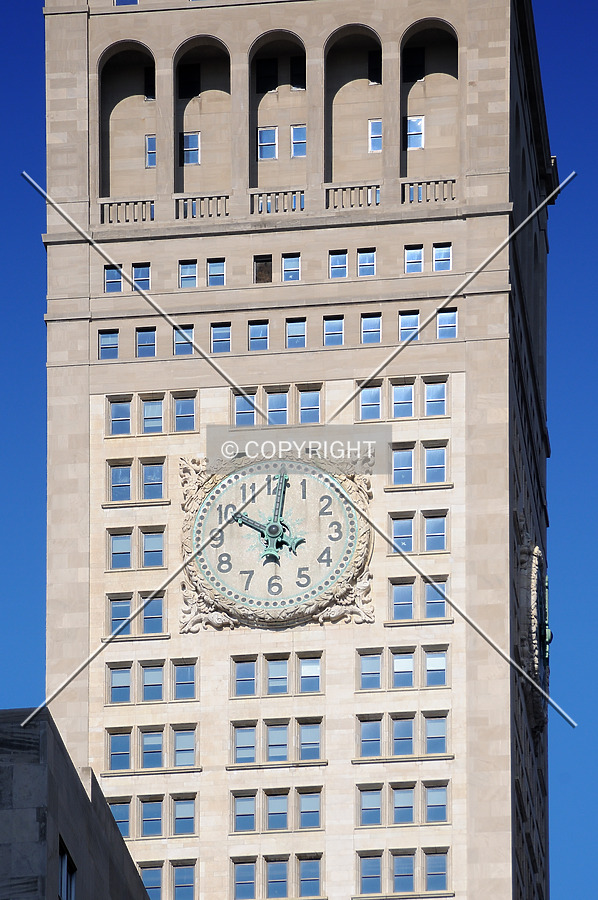 Metropolitan Life Tower by David Guija