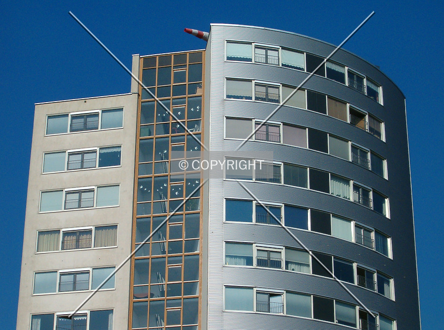 De Vuurtoren by René Hogendijk