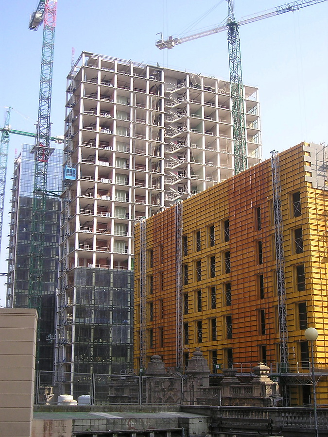 Isozaki Atea II by Mikel Allende
