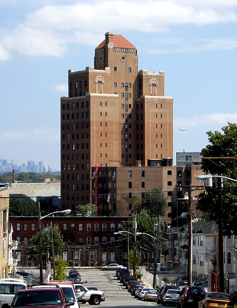 Lincoln Park Towers