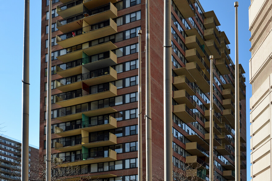 Metropolis Towers 1