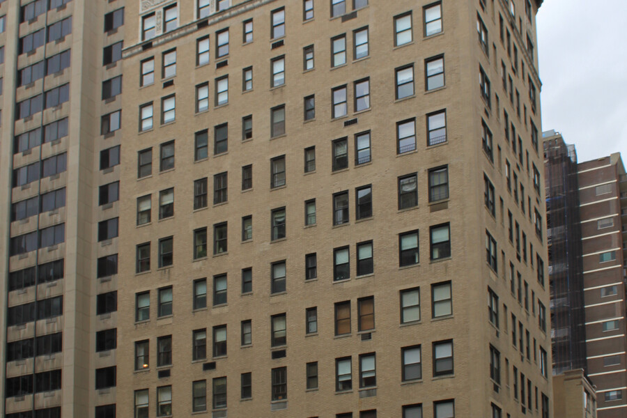 910 Park Avenue