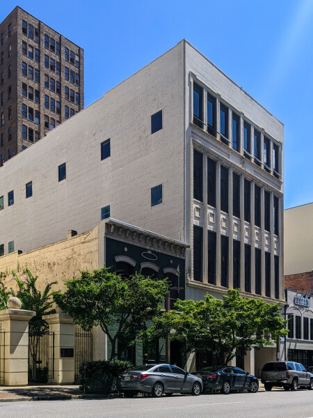 Berry Building