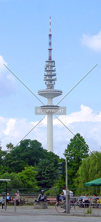 Heinrich-Hertz-Turm by Serdica