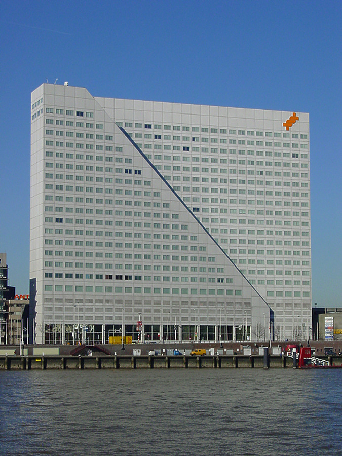 Willemswerf by Michiel van Dijk